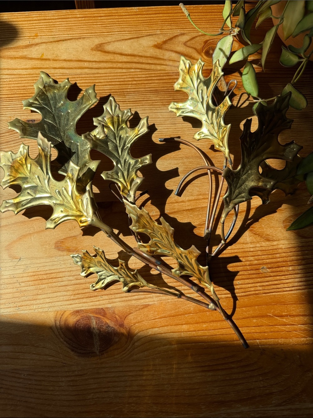 Vintage Metal Oak Leaf Wall Decor